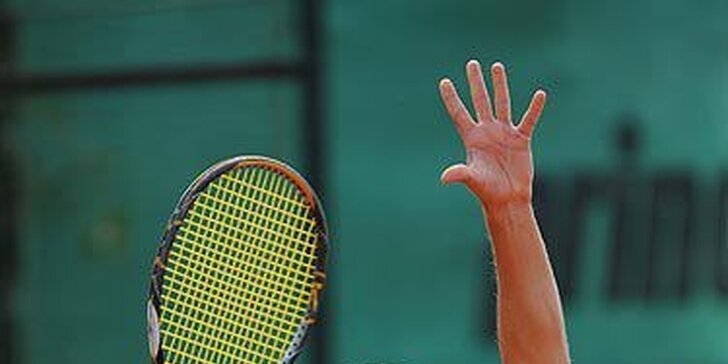 Individuální tenisový trénink s profesionálním trenérem: 1 nebo 5 lekcí