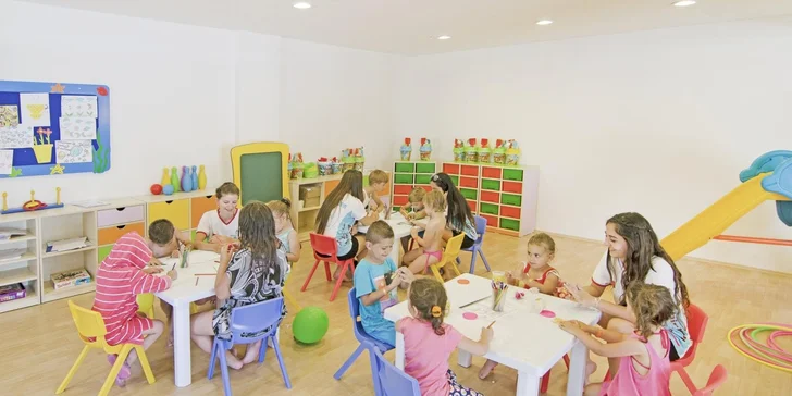 Děti se zabaví v miniklubu a v rámci animačního programu.