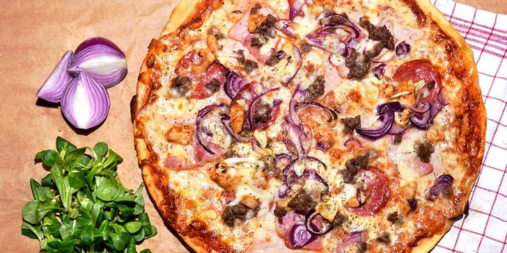 Vyberte si 2 pizzy nebo 2 burgery dle chuti k vyzvednutí ve Flash foodu