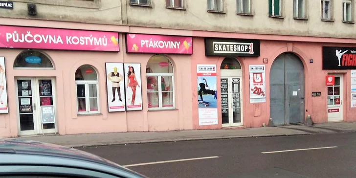 Večerní líčení na plesy a další akce nebo fotomake-up ve Studiu Visage Anděl
