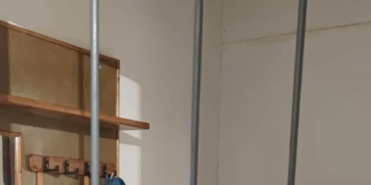 Po hře děti čeká malá odměna. 