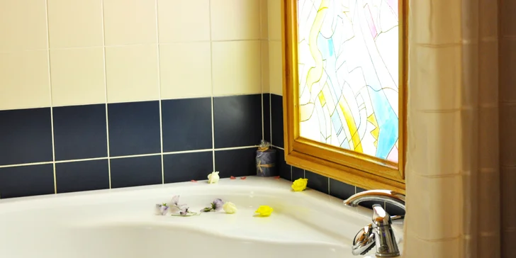 Romantika ve dvou: sauna, koupel nebo relaxační wellness balíček