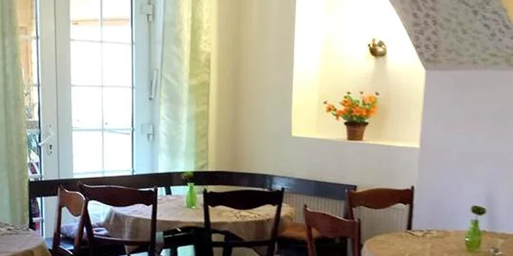 Masová hostina: tatarák a topinky pro dva nebo partu kámošů