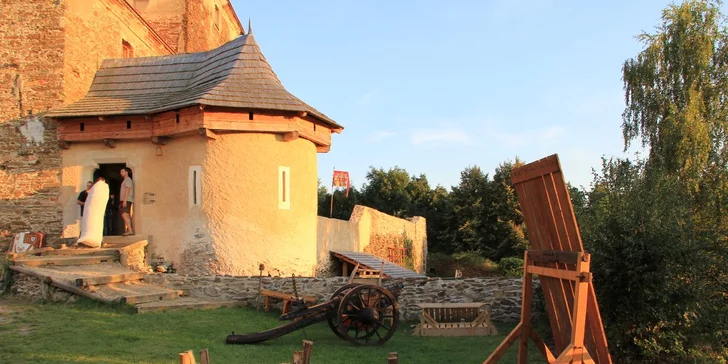 Komentovaná prohlídka pivovaru u středověké tvrze s degustací i dárkem domů