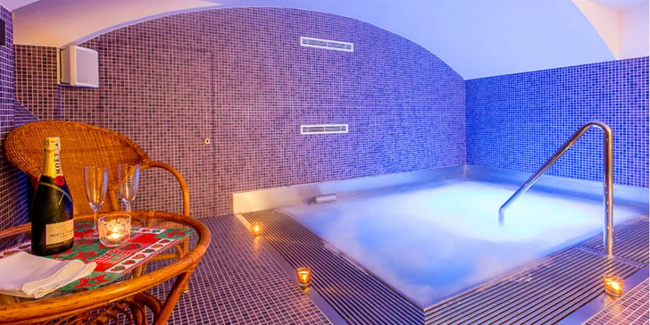 Romantika pro 2 v ceněném penzionu v srdci lázeňského parku vč. wellness