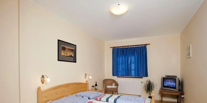 2 noci v hotelu Marlin na břehu Lipna: polopenze, wellness a rybí speciality