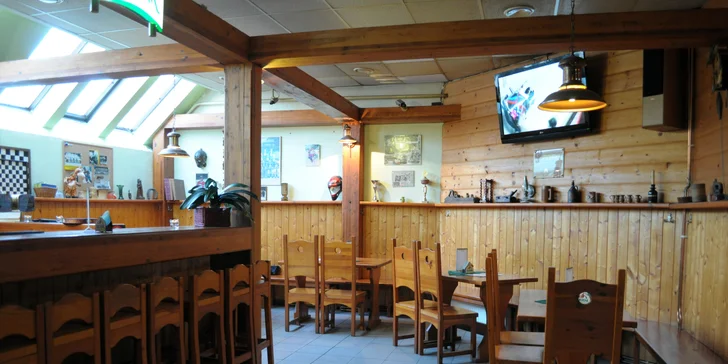 Tatarákové menu: z hovězího válečku, vepřové panenské svíčkové i tvarůžků
