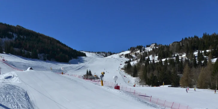 Lyžování ve středisku Monte Bondone: doprava, polopenze a skipas na 3 dny