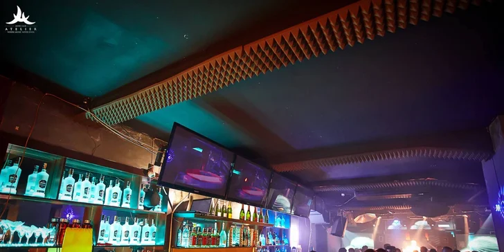 Let's party: Míchaný 4cl drink dle výběru v klubu, kde den začíná v 10 večer