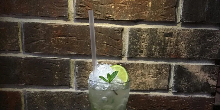 Vyrazte za zábavou: Míchané drinky v americkém stylu pro 2-4 osoby