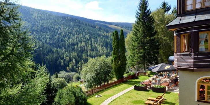 Dokonalý relax ve Špindlerově Mlýně: hotel s polopenzí, wellness a Vodní ráj