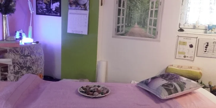Relaxace při masáži zad, krční páteře a hlavy: 60 minut odpočinku