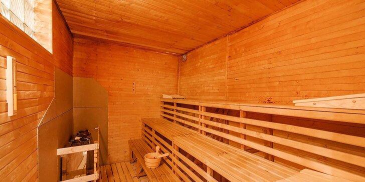 Hotel s výhledem: polopenze, neomezený vstup do sauny, slevy na aktivity