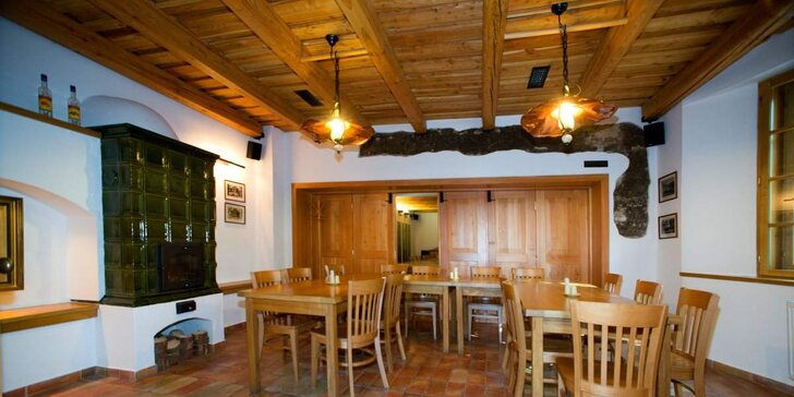 Romantika v lesním penzionu uprostřed Chřibů: snídaně, privátní koupel a voucher do restaurace