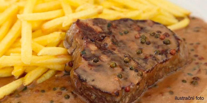 Kuřecí steak a zelenina z grilu či vepřový s omáčkou a přílohou + nápoj