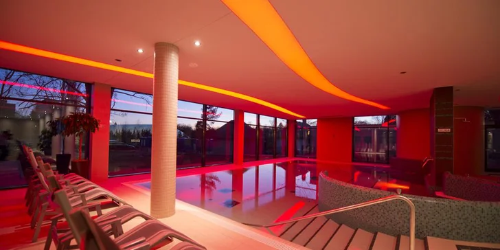 Pobyt v Egeru: 4* hotel jen pro dospělé, wellness, termály a polopenze