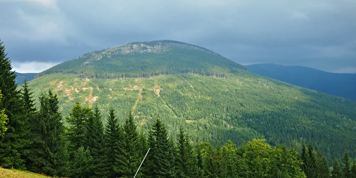 Lyžovačka či jarní pobyt ve Špindlerově Mlýně: polopenze i sauna