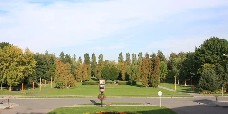 Výlety nabitá dovolená u Zlína: 3* hotel Baťov, polopenze, vstup do ZOO Zlín