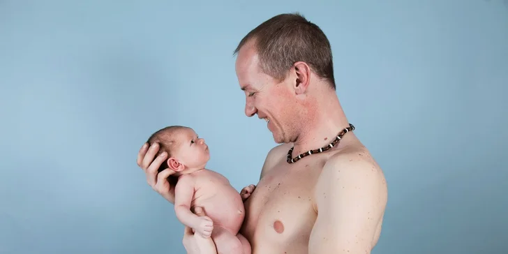 Profesionální novorozenecké (newborn) a těhotenské focení v ateliéru