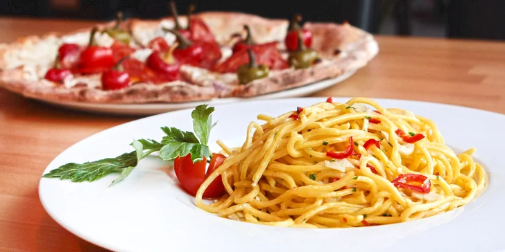 Itálie na talíři: Skvělé těstoviny, risotto nebo pizza pro dva