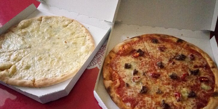 Zažeňte hlad italskými dobrotami: Pizza nebo pasta dle výběru pro dva