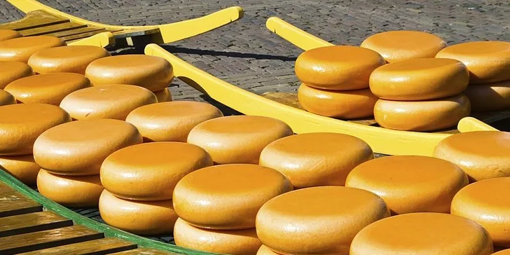 Hlavní symboly Holandska: Keukenhof, Amsterdam, Volendam, Zaanse Schans