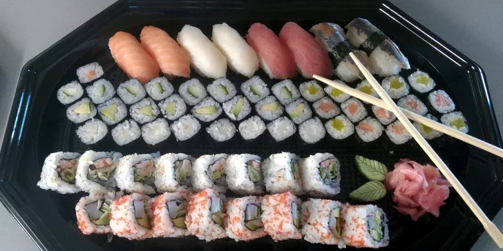 Sushi set Kazumi: 64 lahodných kousků s dovozem až k vám