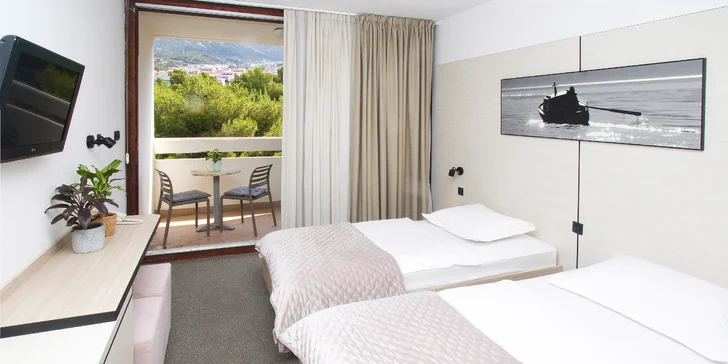 Nechte se pozvat do 3* hotelu Biokovka, který stojí jen 15 minut od centra města.