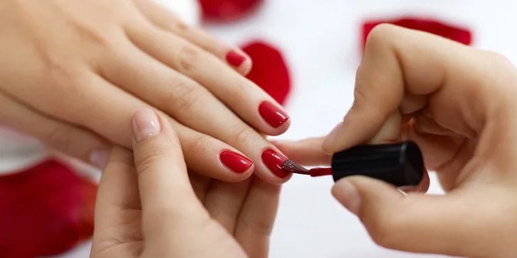 IBX ošetrenie, manikúra alebo gélové nechty v Diva Beauty