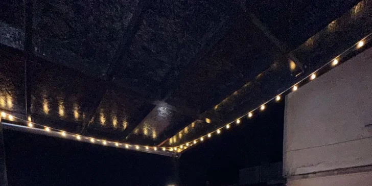 Vše zapijete domácí limonádou, kterou si vyberete z 10 druhů.