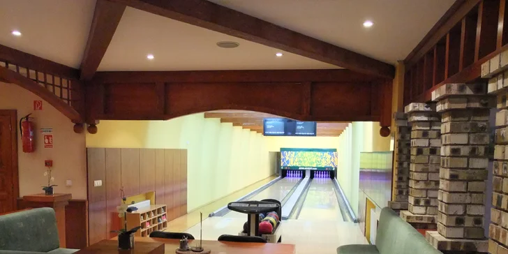 Užijete si poriadne hodinové zápolenie v bowlingu.