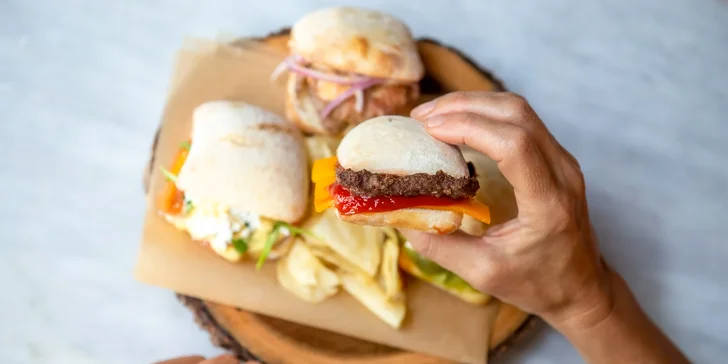 Nezapomeňte ochutnat tapas v některé z poboček 100 Montaditos.