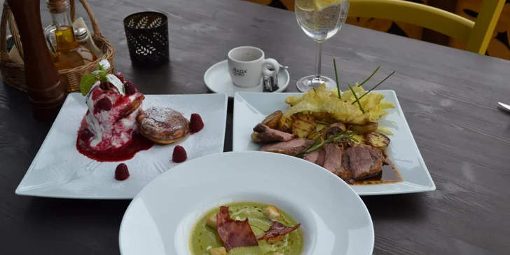 3chodové velikonoční menu pro 1: kachní prsa sous-vide i domácí lívance
