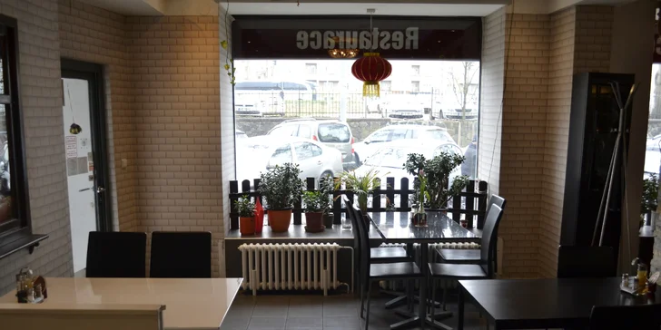 Sushi sety s až 40 kusy: tuňák, avokádo, krevety i chobotnice