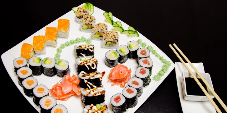 Sushi sety: 20–31 kusů, varianta s polévkou miso i vegetariánská verze