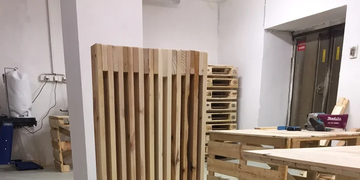 Židle (3 ks použitých palet CP7) 