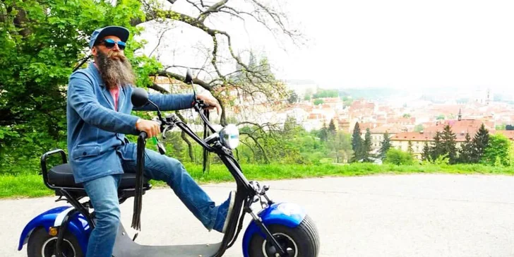 Praha z nové perspektivy: Půjčte si elektrickou koloběžku