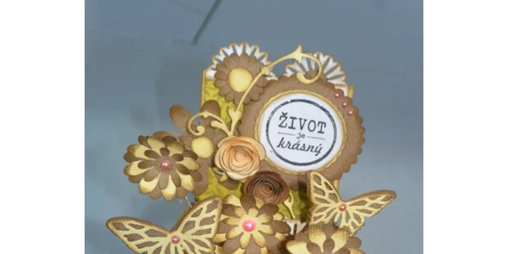 Scrapbooking – zajímavá tvůrčí aktivita: výroba fotoalba nebo 3D přáníčka