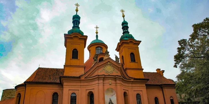 V obou případech se těšte, že uvidíte 36 pamětihodností a budete se snažit zachránit svět před pomstou boha Peruna.