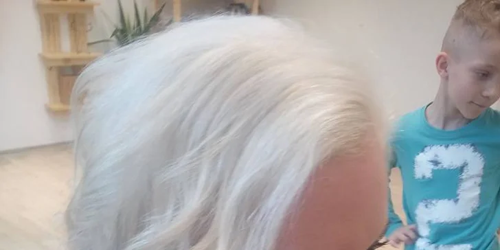 Krása co je vidět: Jarní střih a regenerace s BIO kosmetikou, vč.stylingu