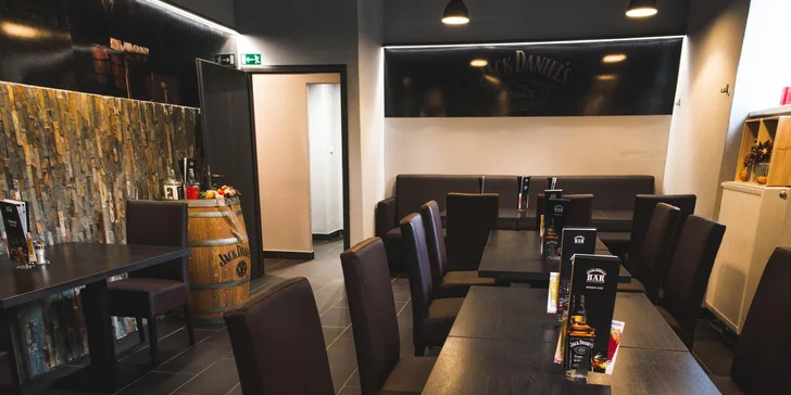 Cheeseburger menu v jedné ze 2 ostravských poboček vyhlášené burgrárny