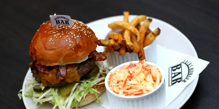 Cheeseburger menu v jedné ze 2 ostravských poboček vyhlášené burgrárny
