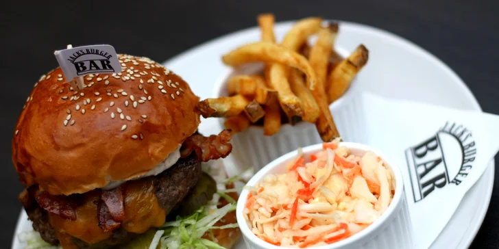 Cheeseburger menu v jedné ze 2 ostravských poboček vyhlášené burgrárny