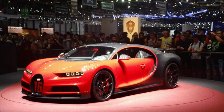 Autosalon v Ženevě: doprava, celodenní vstupenka i prohlídka města