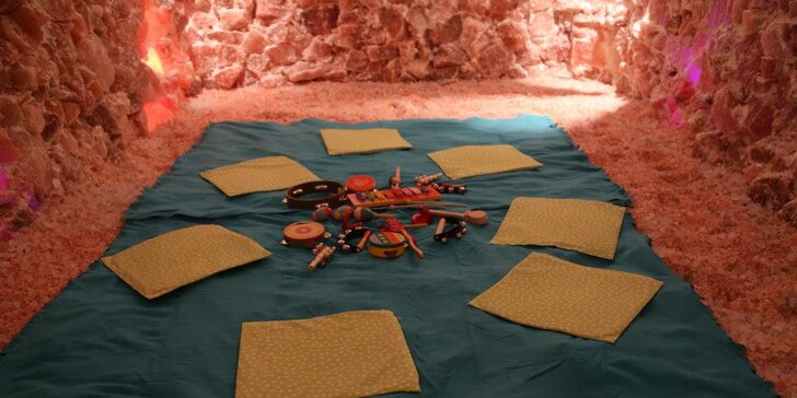 Program pro miminka v solné jeskyni v Hostivici - zpívání, básničky, hudební nástroje