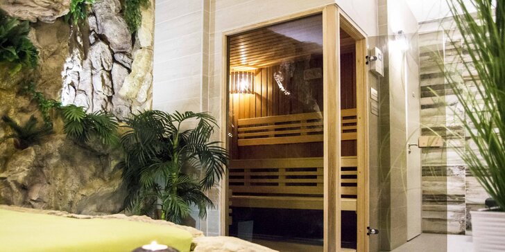 Privátní wellness s atmosférou džungle: finská a parní sauna i občerstvení