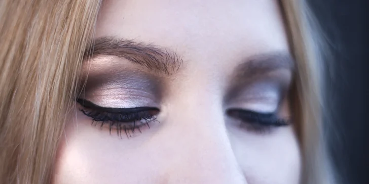 Denní nebo večerní make-up od vizážistky včetně poradenství a péče o pleť