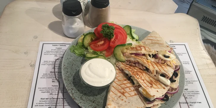 Pauza na Mexiko: Čerstvá quesadilla plněná dle výběru pro 1 nebo 2