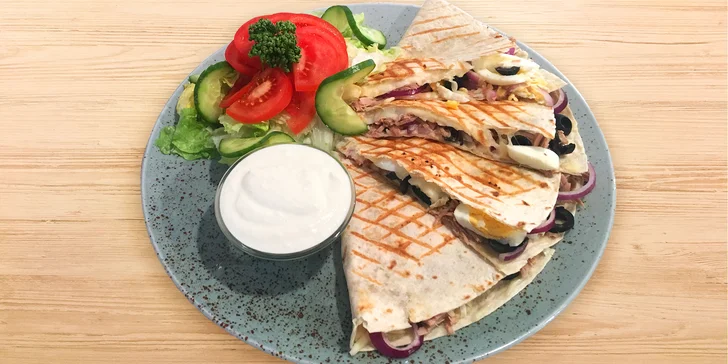 Pauza na Mexiko: Čerstvá quesadilla plněná dle výběru pro 1 nebo 2