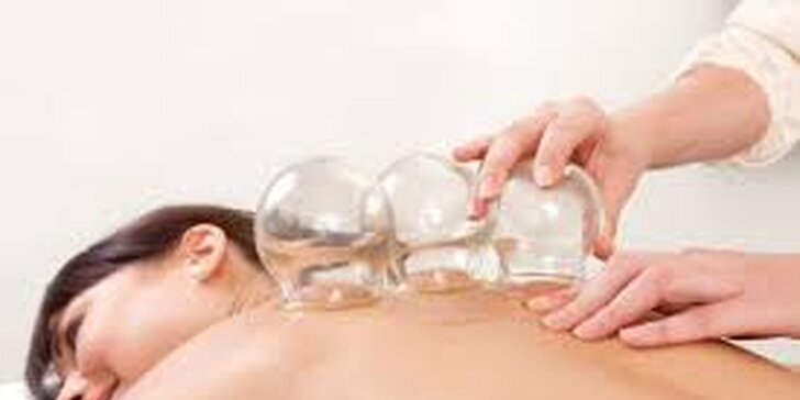 Když tělo bolí: baňkování a masáž skleněnými baňkami v délce až 60 minut